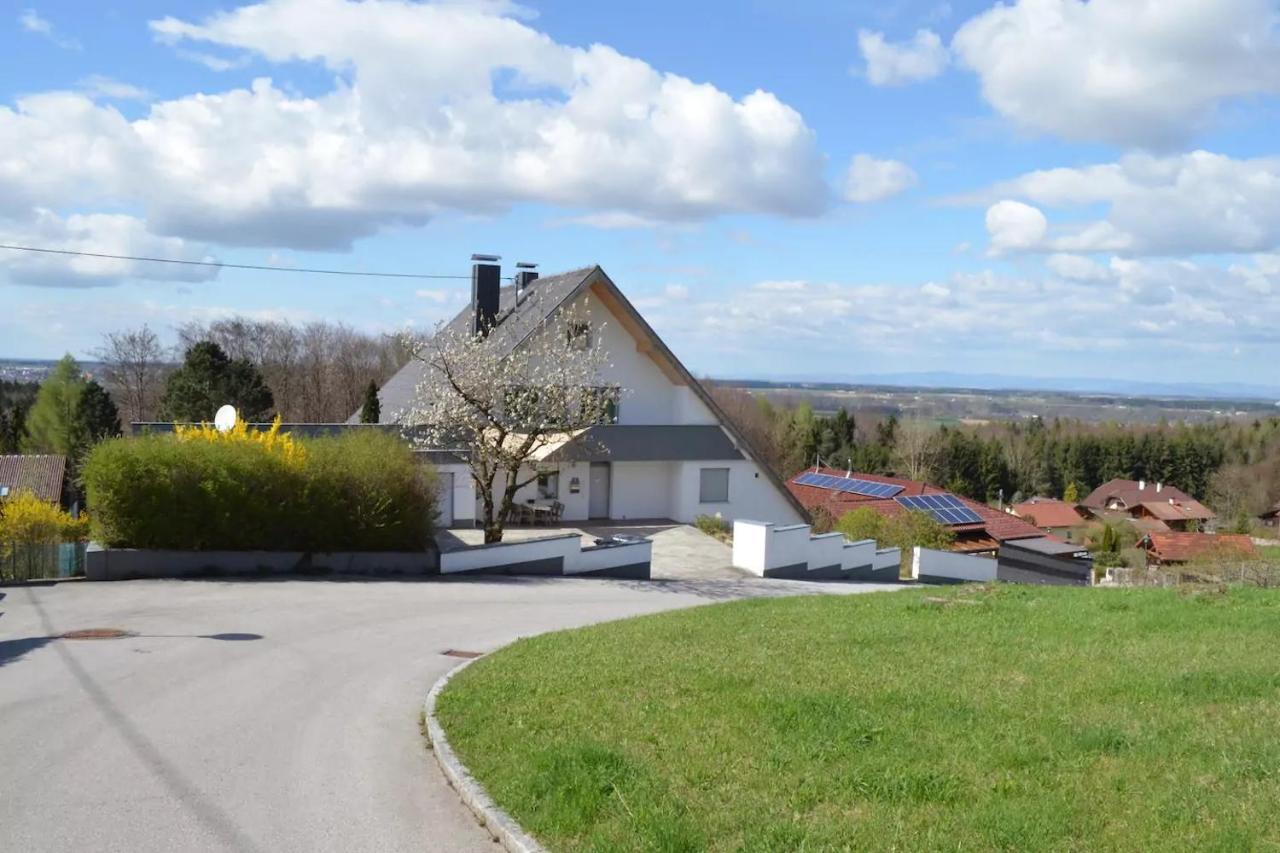 Ferienwohnung Familie Hofmann Aschach an der Steyr Exterior photo